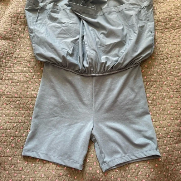 Gymshark Women's Athletic Light Blue Shorts - Picture 3 of 6